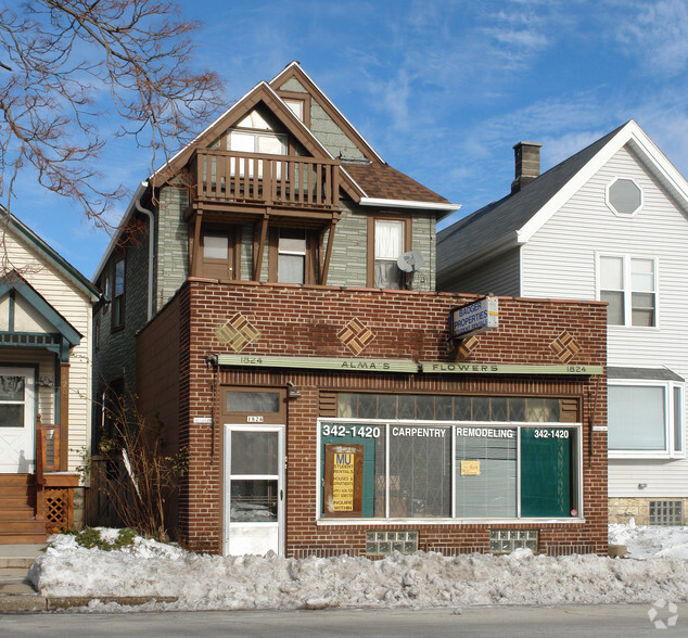 Primary Photo Of 1824 W State St, Milwaukee Storefront Retail Residential For Lease