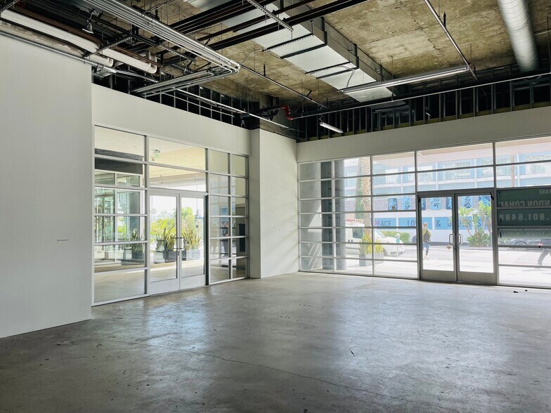 More Photos Of 8305 W Sunset Blvd, West Hollywood Office For Lease