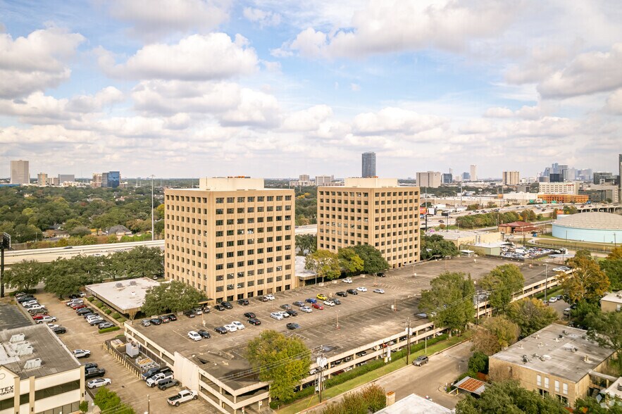 More Photos Of 4605-4615 Southwest Fwy, Houston Office For Lease