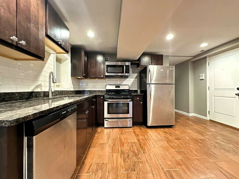 More Photos Of 4320 S Michigan Ave, Chicago Apartments For Sale