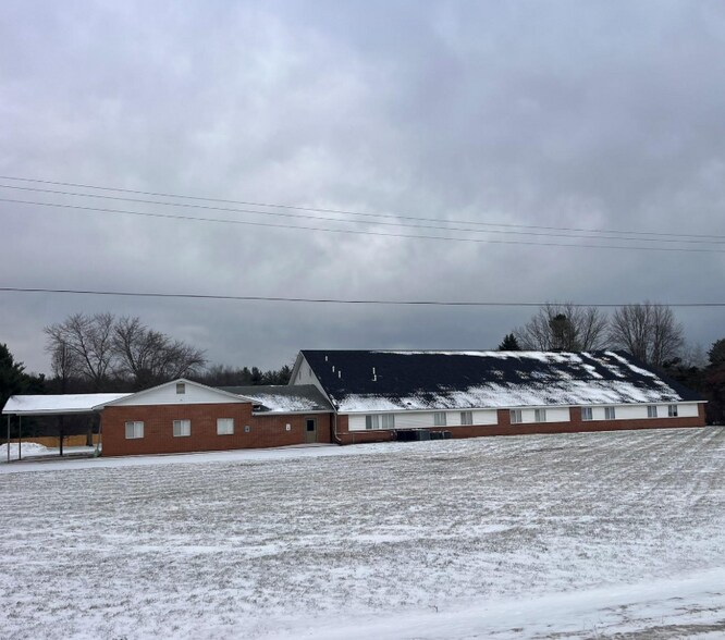 Primary Photo Of 7040 Imlay City Rd, North Street Specialty For Sale
