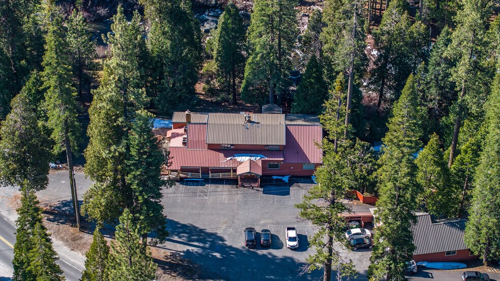 More Photos Of 31880 State Highway 108, Strawberry Hotel For Sale