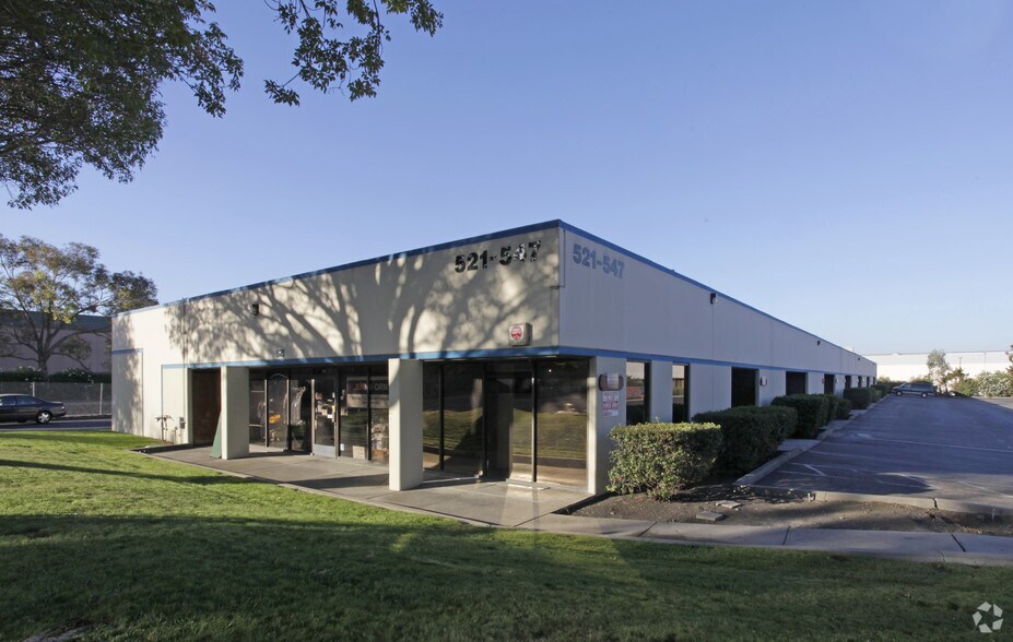 Primary Photo Of 521-547 Sinclair Frontage Rd, Milpitas Warehouse For Sale