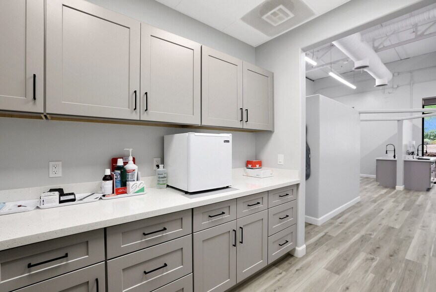 More Photos Of 33777 N Scottsdale Rd, Scottsdale Medical For Lease