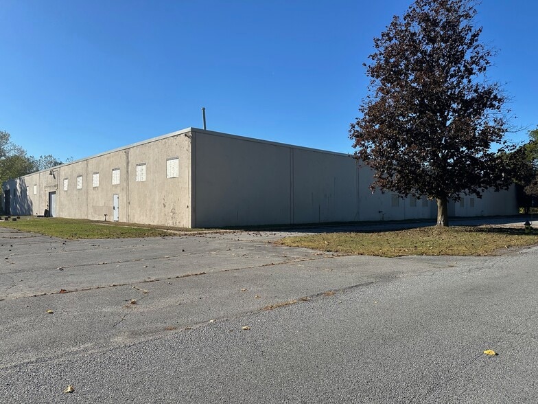 More Photos Of 5 Pruyn's Island Dr, Glens Falls Unknown For Lease