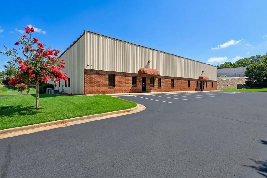 More Photos Of 4665 Church Rd, Cumming Warehouse For Sale