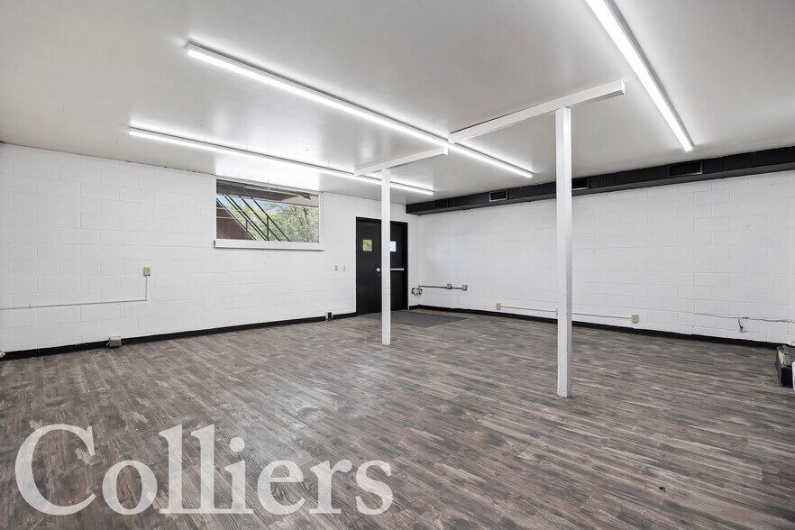 More Photos Of 113 Main Ave E, Twin Falls Storefront For Sale