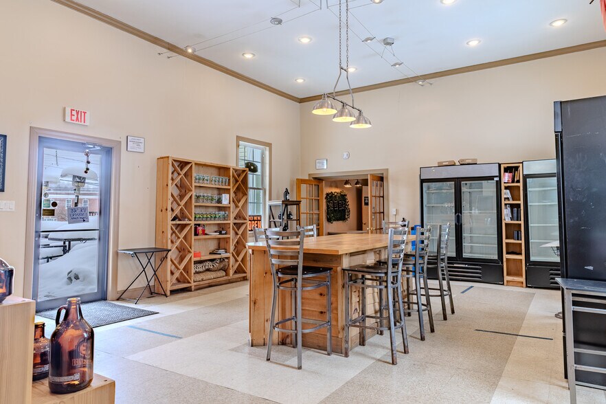 More Photos Of 315 E Seneca St, Manlius General Retail For Sale