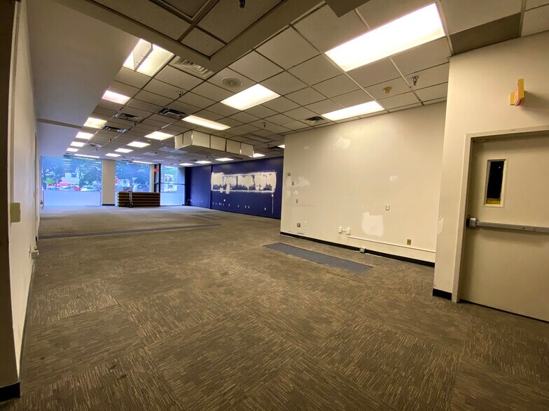 More Photos Of 208-210 Grant St, Pittsburgh Medical For Lease