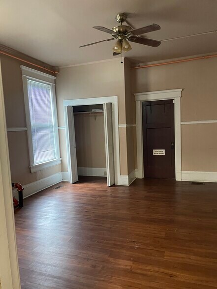 More Photos Of 1101 N Mangum St, Durham Storefront Retail Office For Lease