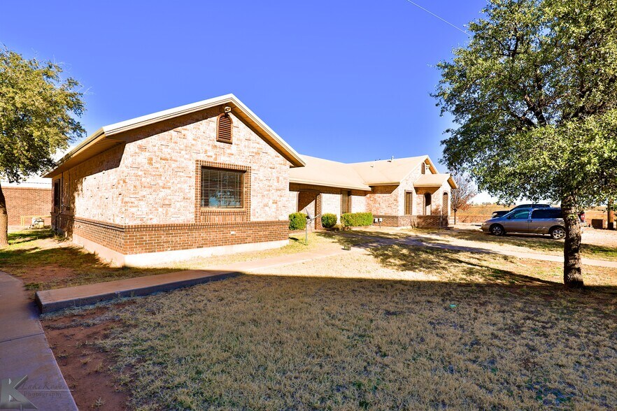 More Photos Of 3097 Brick Plant Rd, Snyder Manufacturing For Sale