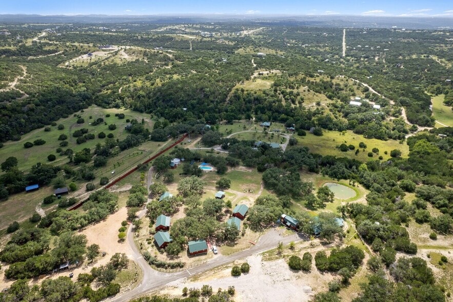 More Photos Of 4032 Ranch Road 3232, Johnson City Hotel For Sale