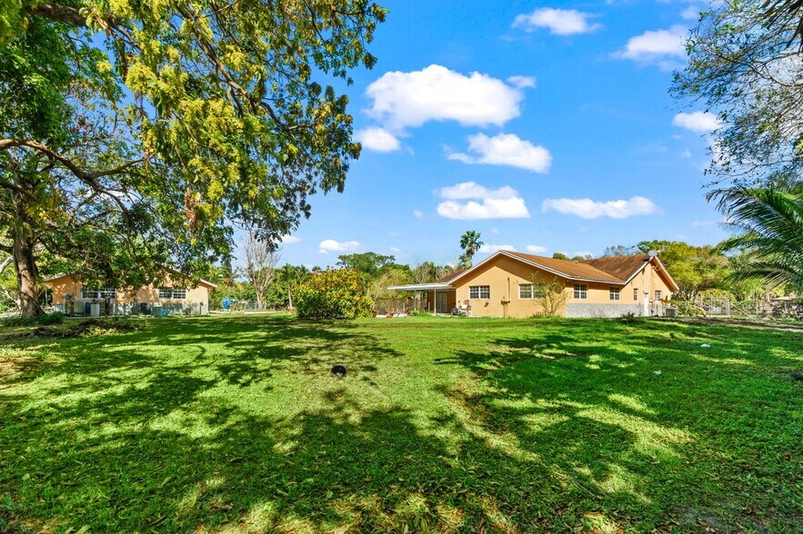 More Photos Of 5313 Colbright Rd, Greenacres Land For Sale
