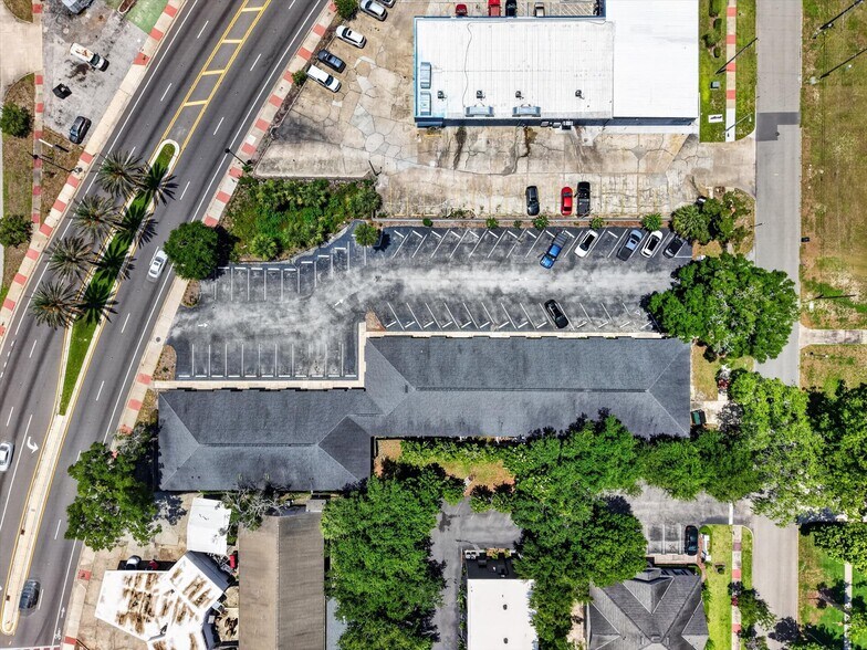 More Photos Of 7 W Main St, Apopka Office For Sale