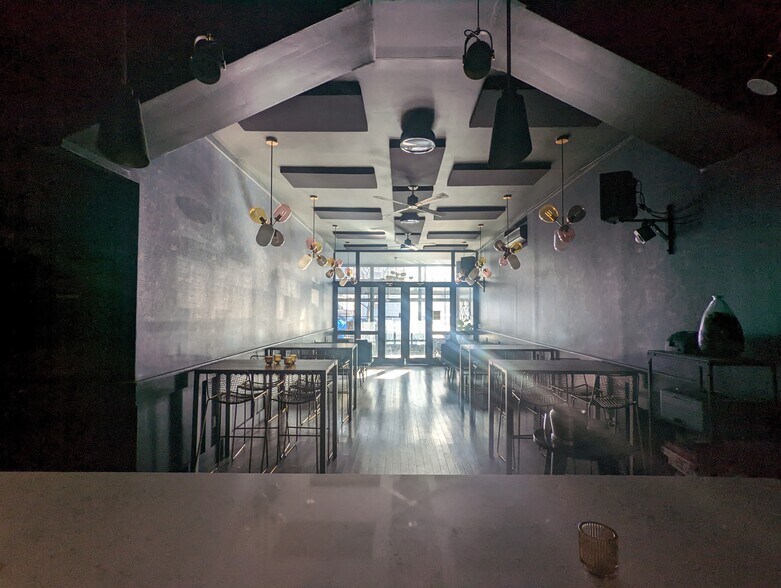 More Photos Of 581 Myrtle Ave, Brooklyn Restaurant For Lease