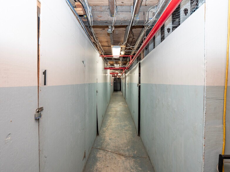 More Photos Of 28 Pelham St, Newport Office For Sale