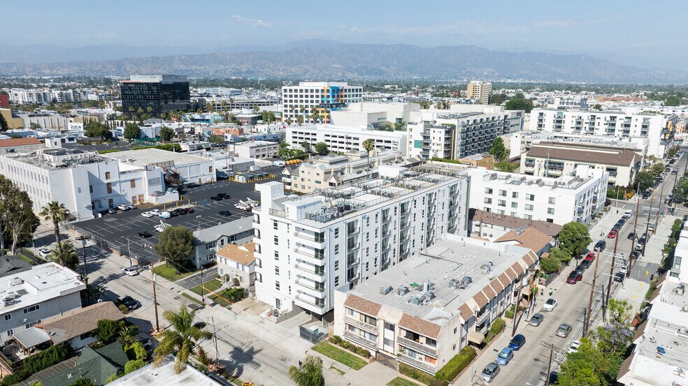 More Photos Of 5110 Bakman Ave, North Hollywood Apartments For Sale