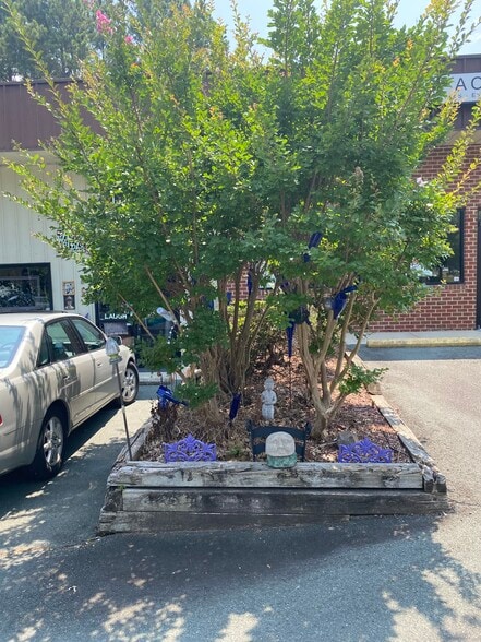 More Photos Of 11624 N US 15-501, Chapel Hill Freestanding For Lease