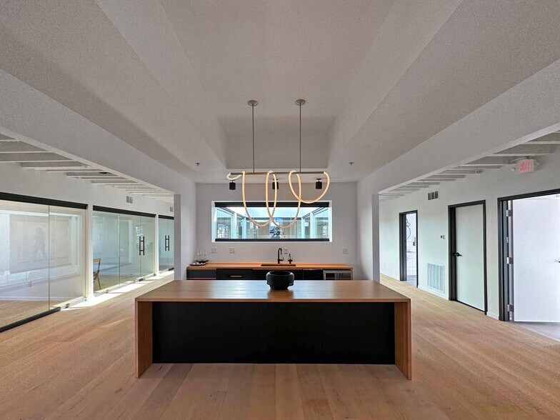 More Photos Of 1001 Kings Ave, Jacksonville Loft Creative Space For Lease