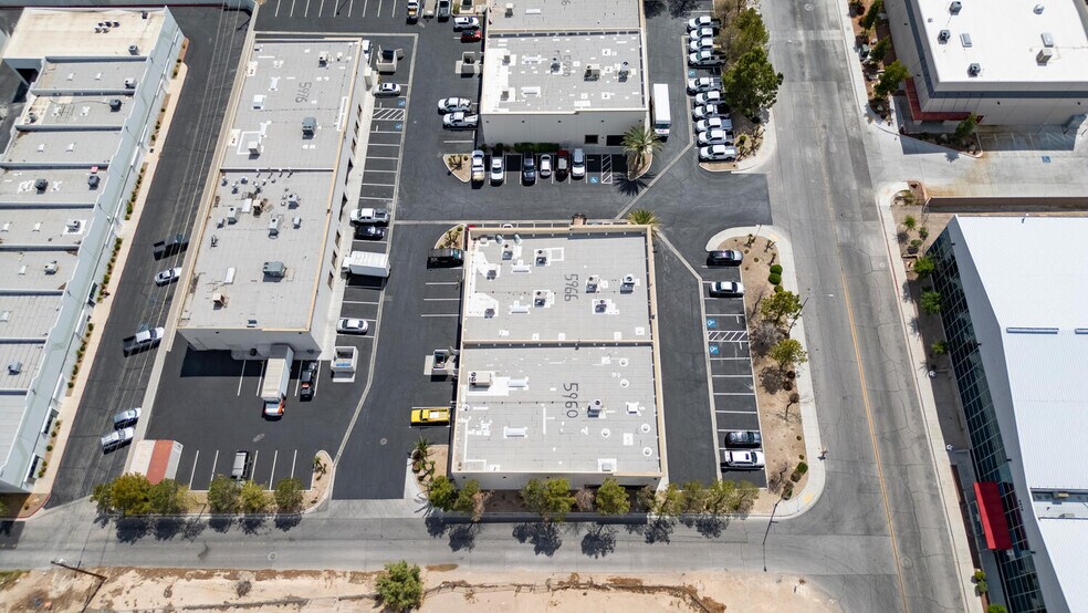 More Photos Of 5960 Topaz St, Las Vegas Light Distribution For Sale