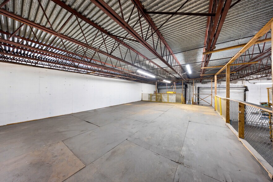 More Photos Of 9630 NW South River Dr, Medley Industrial For Lease