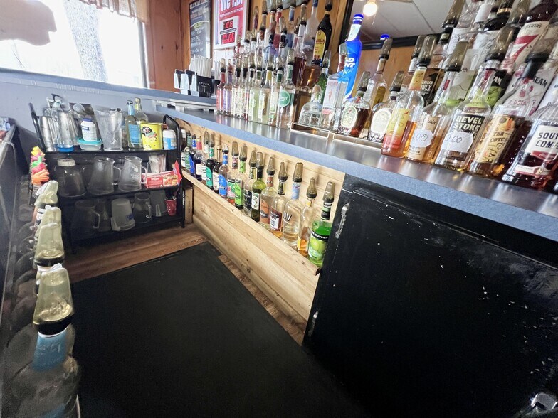 More Photos Of 583 S 1st St, Fulton Restaurant For Sale