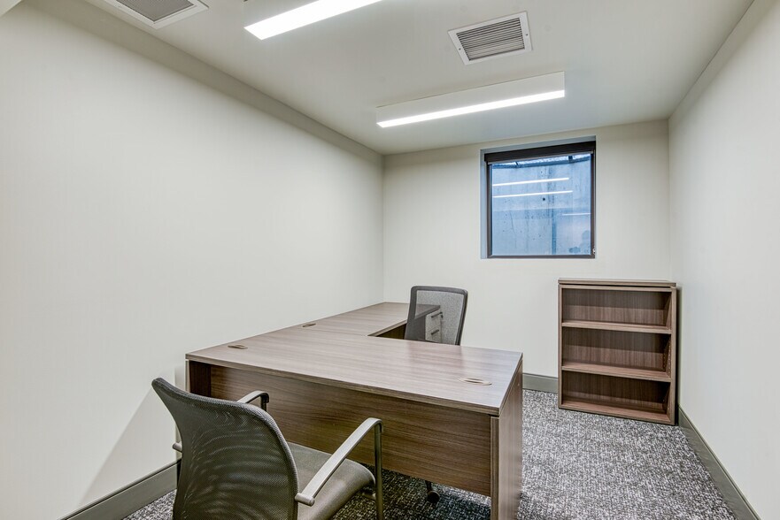More Photos Of 1823 Ford St, Golden Office Residential For Lease