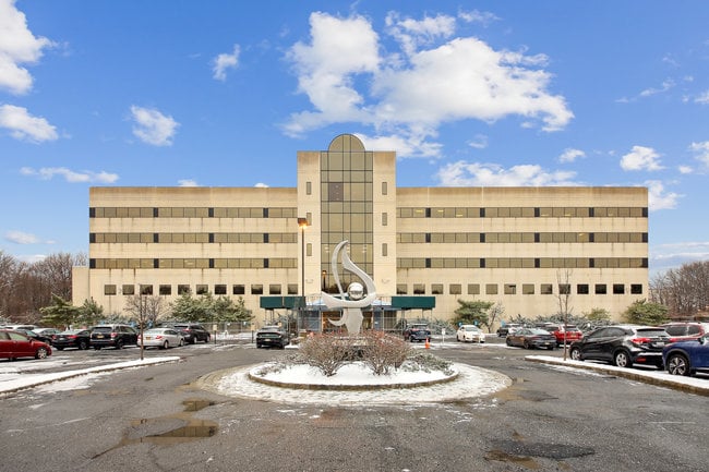 More Photos Of 1150 South Ave, Staten Island Office For Sale