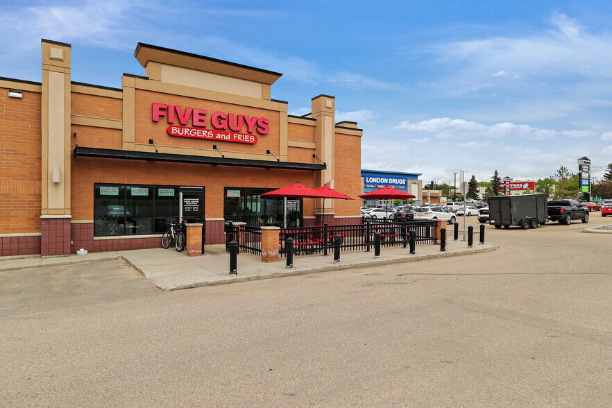 More Photos Of 993 Fir St, Edmonton Unknown For Lease