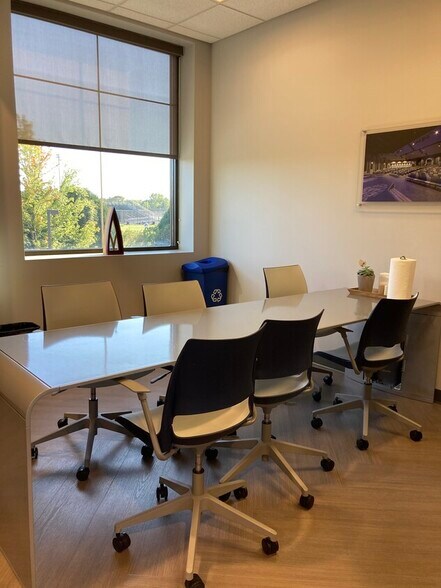 More Photos Of 9645 Lincolnway Ln, Frankfort Storefront Retail Office For Lease