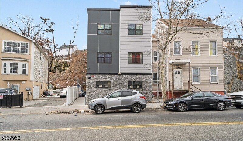 Primary Photo Of 191 Broadway, Paterson Apartments For Sale