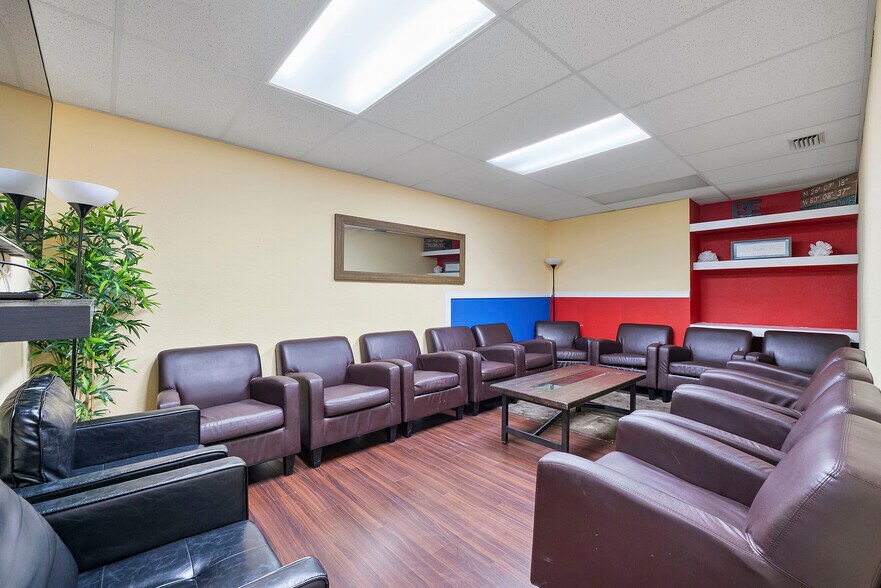 More Photos Of 1730 E Commercial Blvd, Fort Lauderdale Medical For Sale