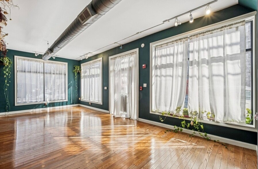 More Photos Of 231-233 W Coulter St, Philadelphia Apartments For Sale