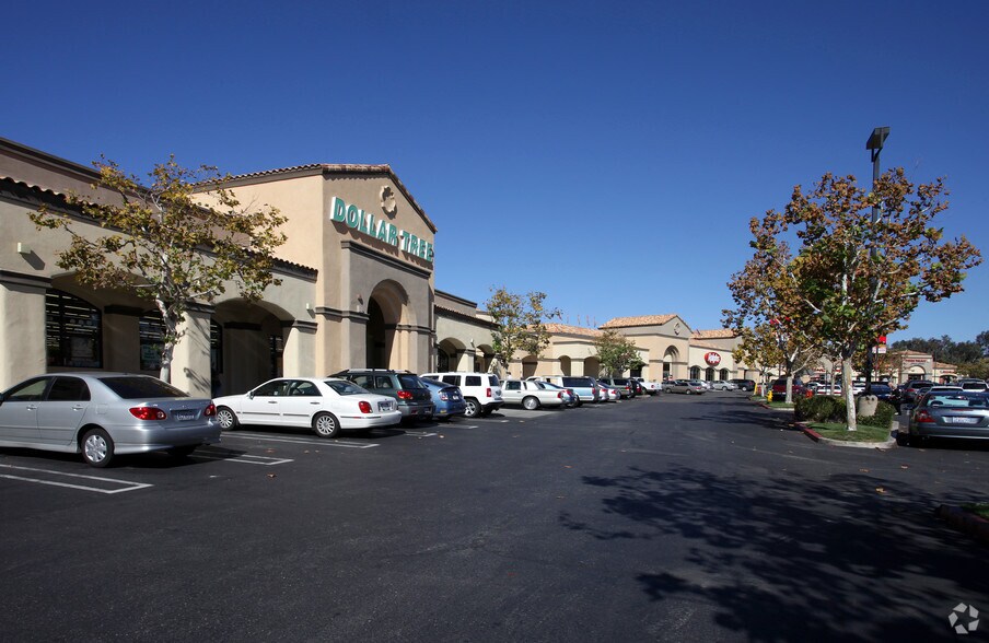More Photos Of 40525-40575 California Oaks Rd, Murrieta General Retail For Lease