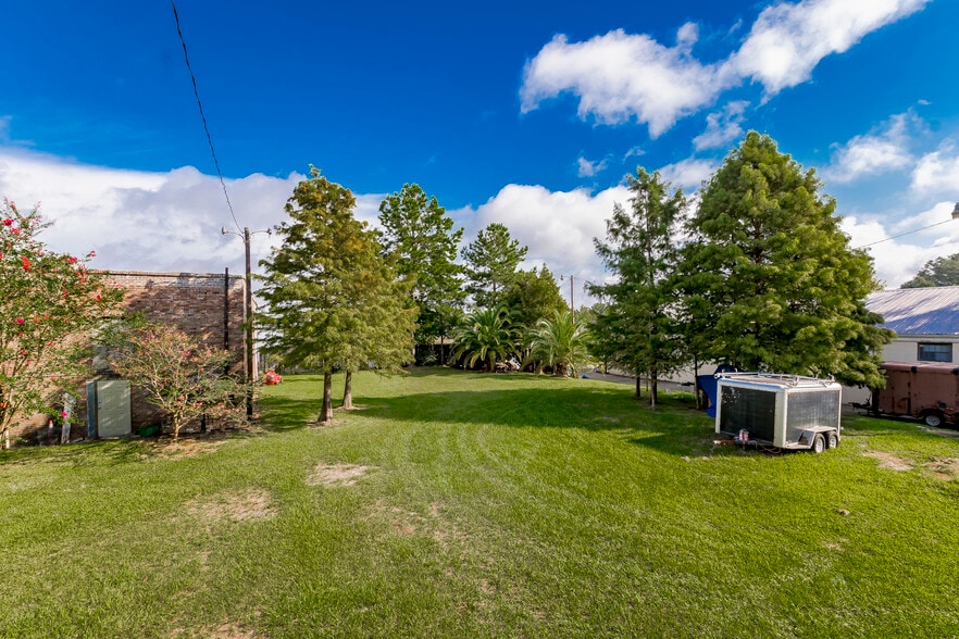 More Photos Of 2008 North St, Baton Rouge Office For Sale