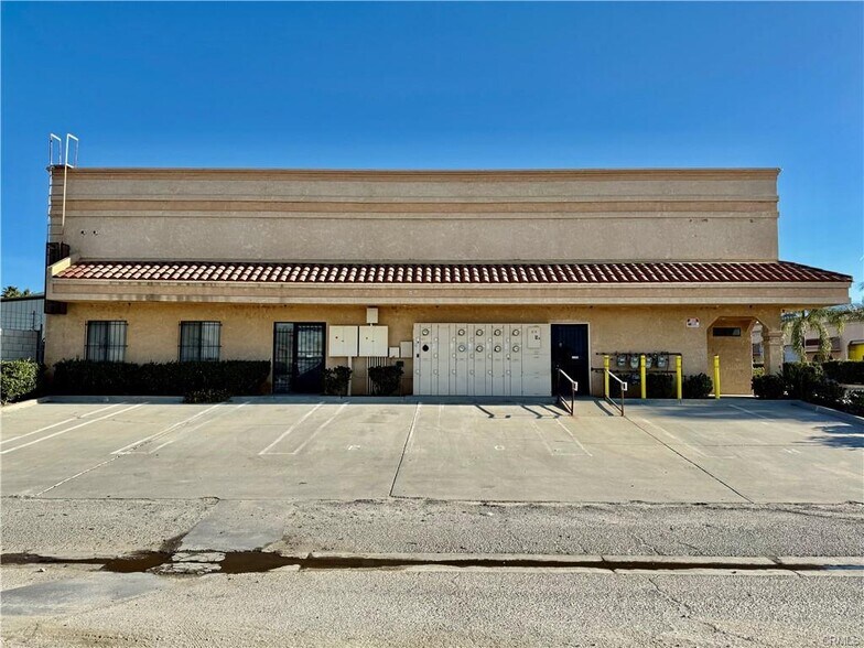 More Photos Of 478 N Scovell Ave, San Jacinto Warehouse For Sale