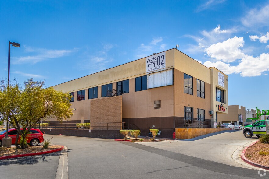 More Photos Of 1405 E Sunset Rd, Las Vegas Restaurant For Lease