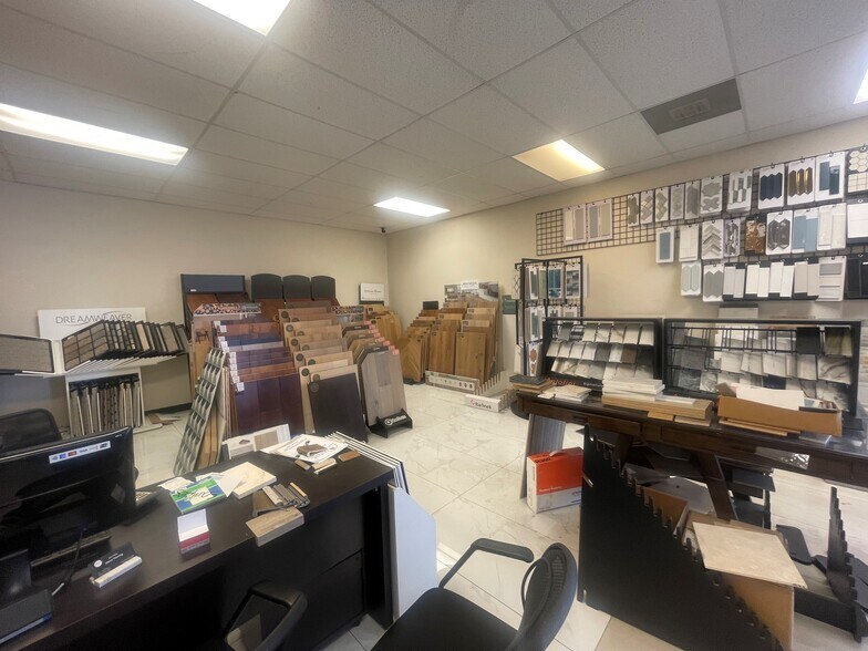 More Photos Of 1201 E Ball Rd, Anaheim Light Manufacturing For Lease