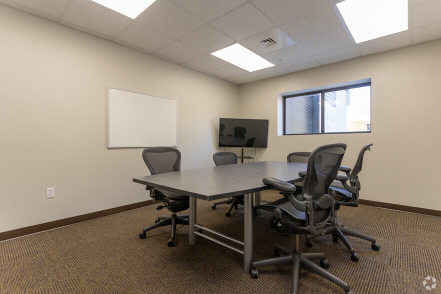 More Photos Of 414 N Meriah St, Landis Warehouse For Lease