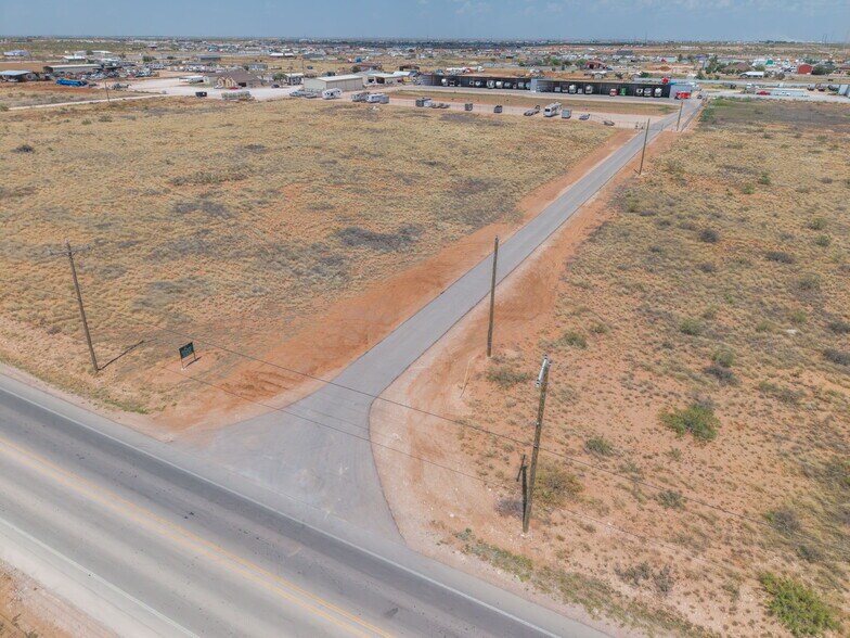 More Photos Of 6708 N County Road 1150, Midland Contractor Storage Yard For Sale