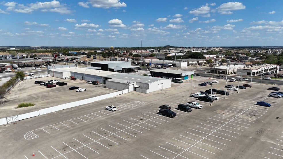 More Photos Of 4301 E Stan Schlueter Loop, Killeen Auto Dealership For Sale