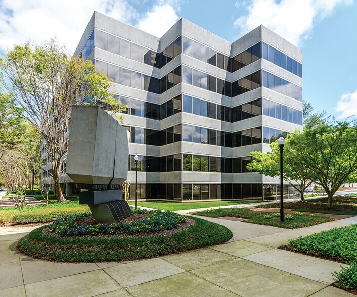 More Photos Of 2302 Parklake Dr, Atlanta Coworking Space