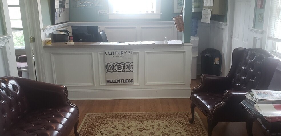 More Photos Of 247 Main St, North Reading Office For Lease