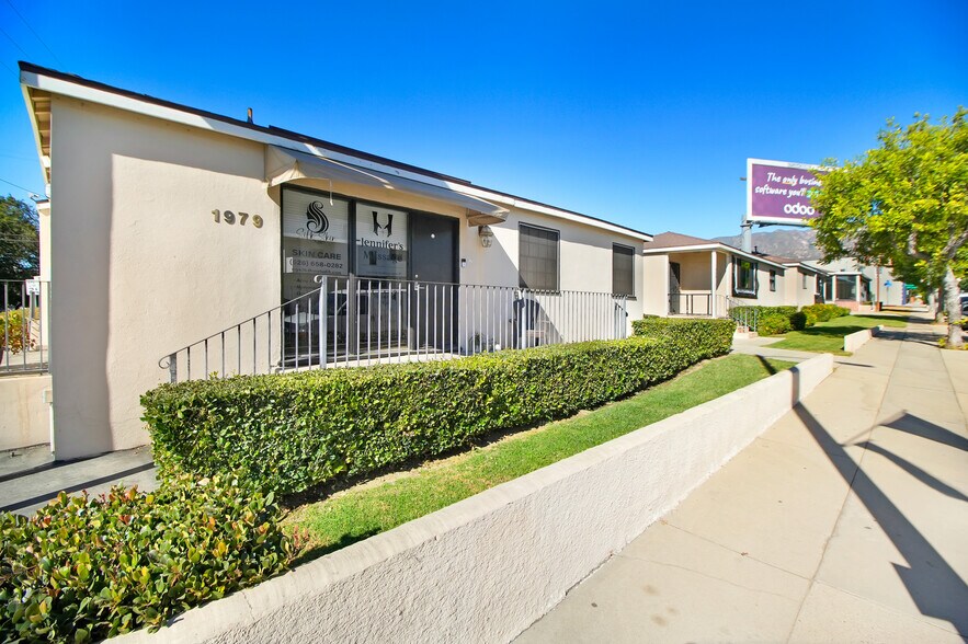 More Photos Of 2003 Lake Ave, Altadena Apartments For Sale