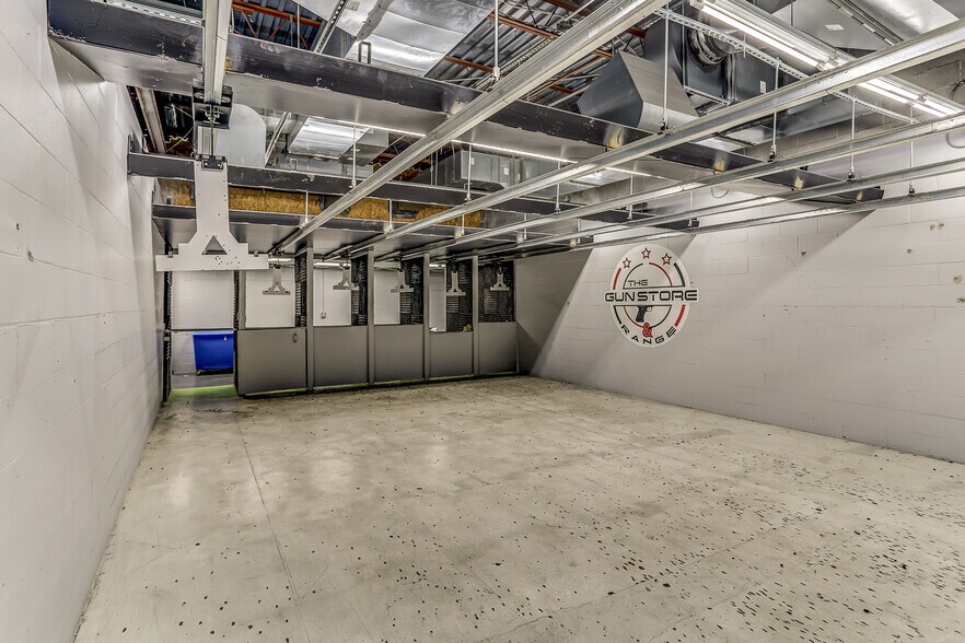 More Photos Of 6920 Winchester Rd, Memphis Freestanding For Sale