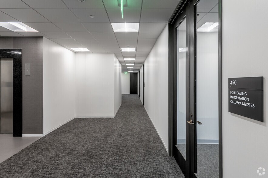 More Photos Of 2300 E Katella Ave, Anaheim Office For Lease