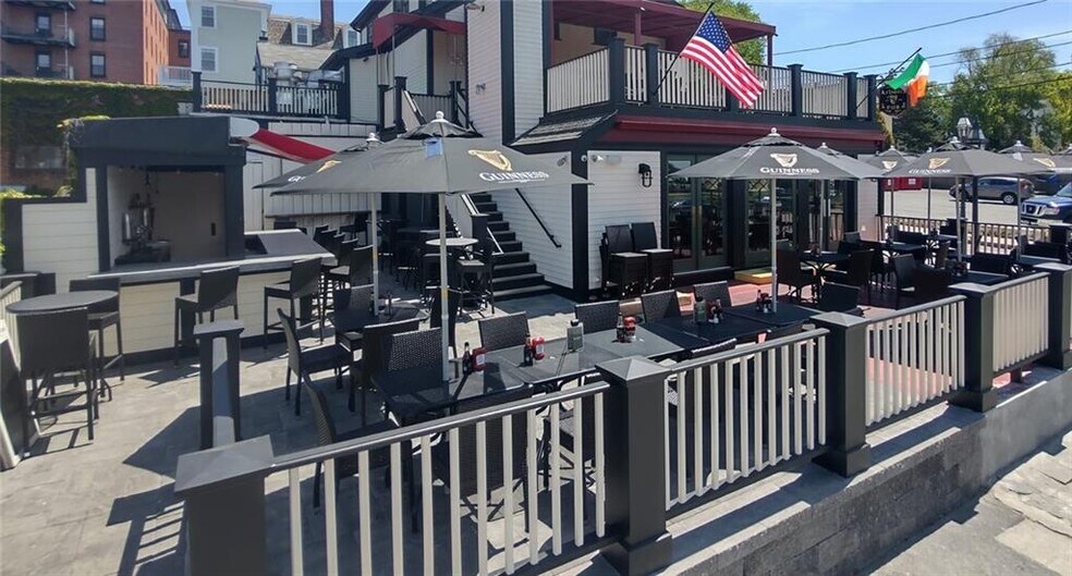 More Photos Of 198 Thames St, Bristol Restaurant For Sale