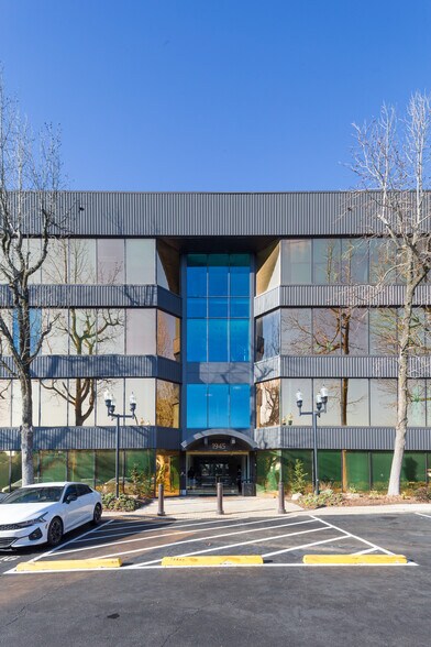 More Photos Of 1945 The Exchange SE, Atlanta Office For Lease