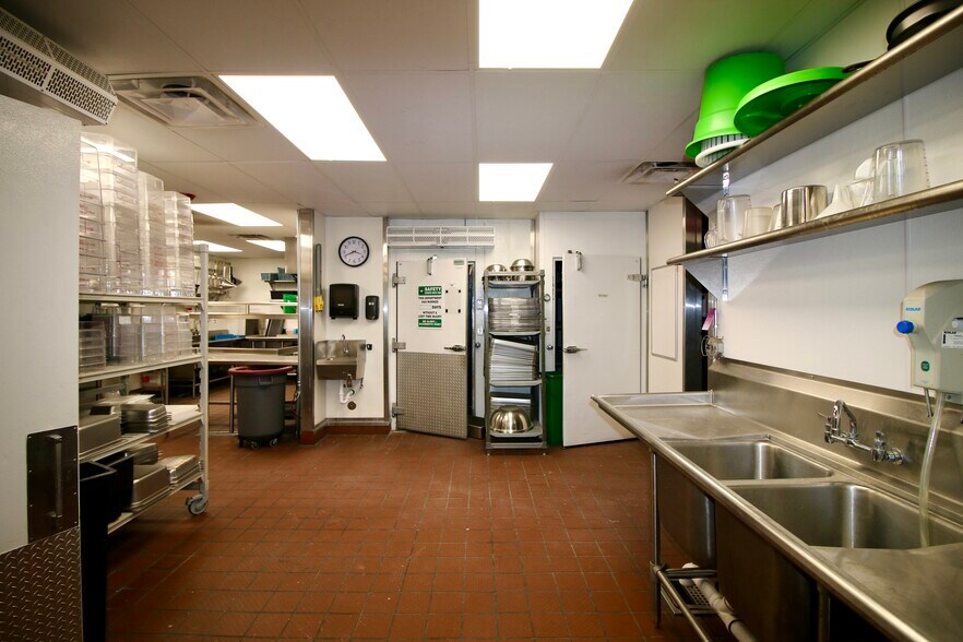 More Photos Of 12634 Indore Pl, Littleton Restaurant For Sale