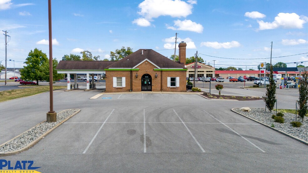 More Photos Of 3516 S Meridian Rd, Youngstown Bank For Sale